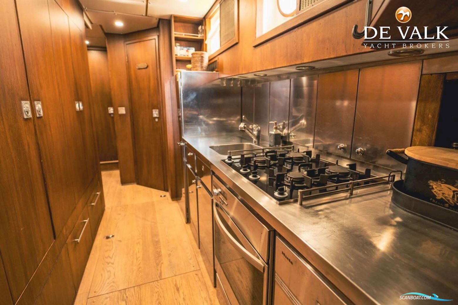 CAMMENGA 61 North Sea Trawler