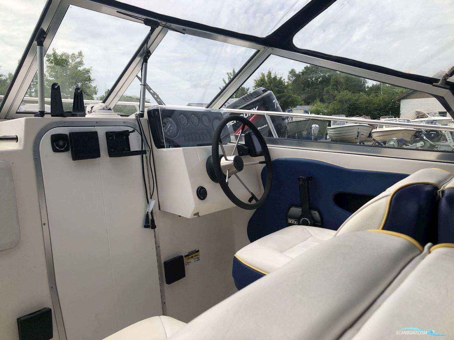 Campion 542 Explorer