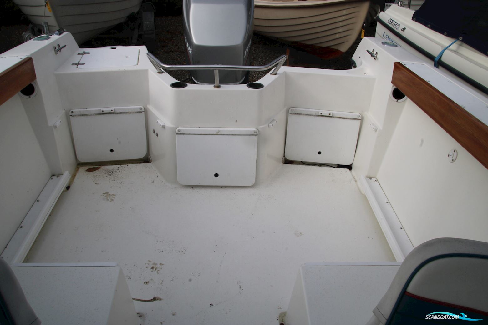 Campion 542 Explorer