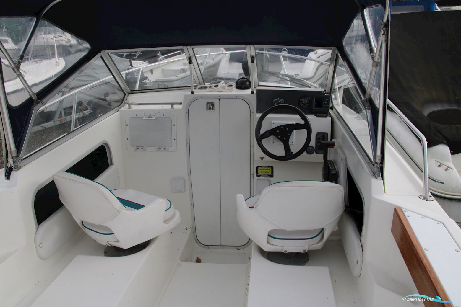 Campion 542 Explorer