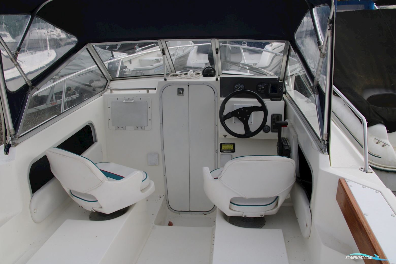 Campion 542 Explorer