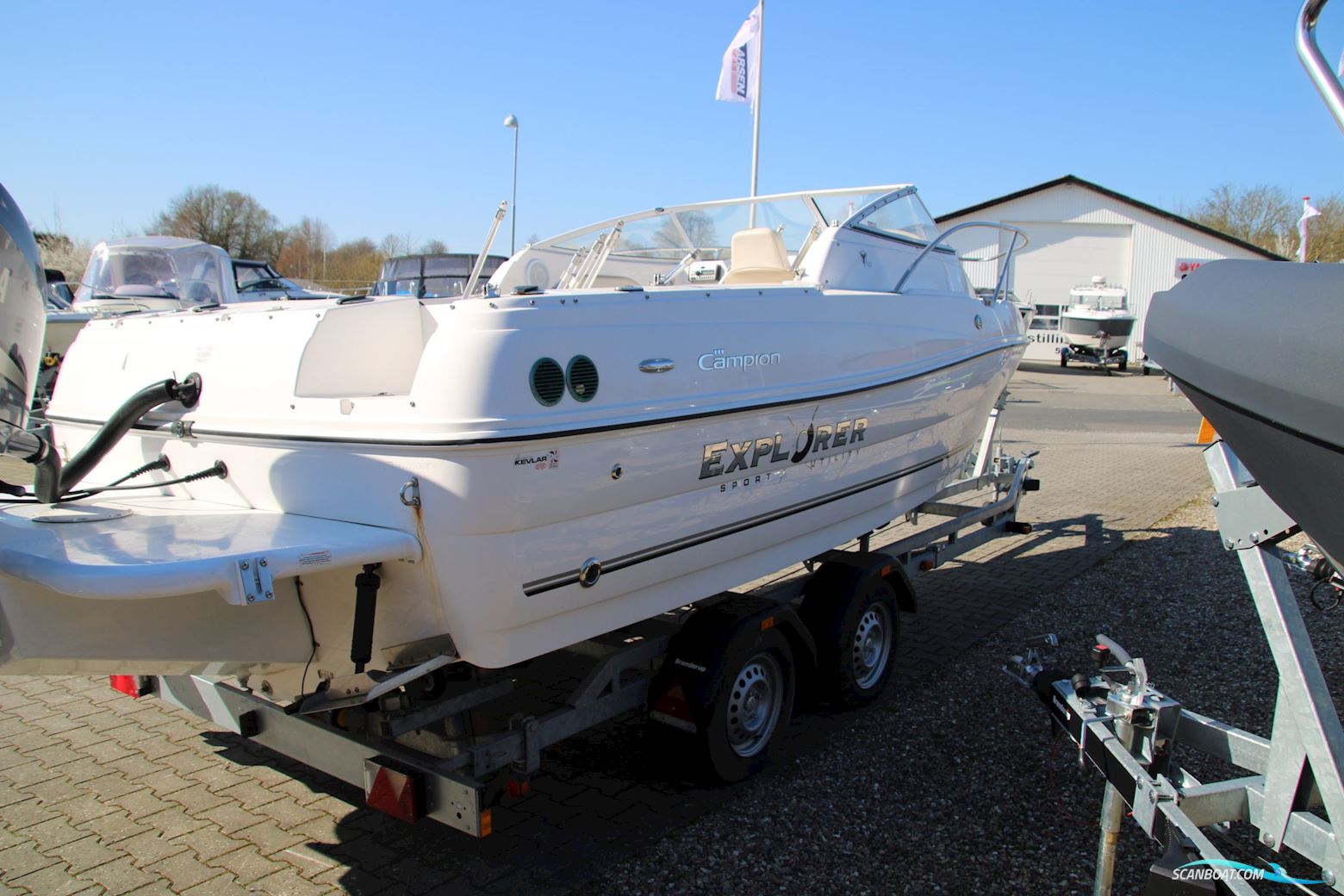 Campion 602b SC Explorer