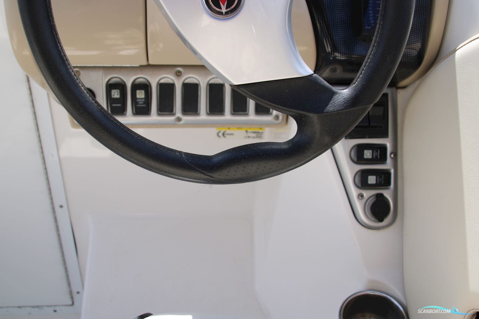 Campion 602b SC Explorer