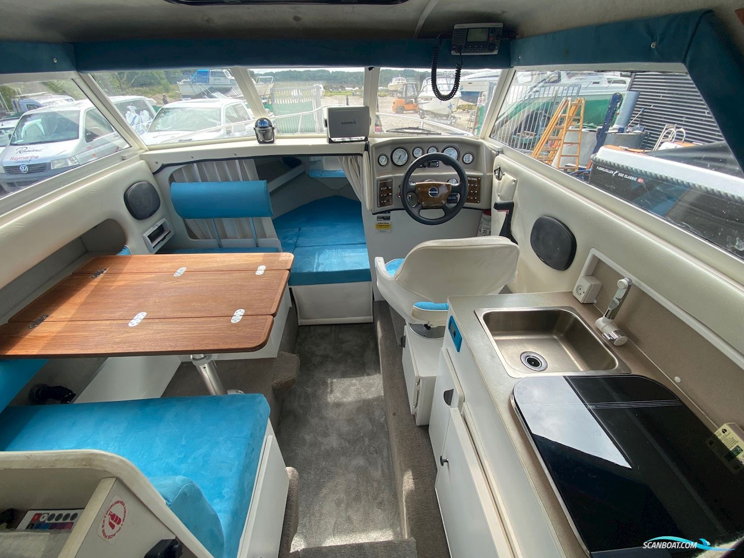 Campion 627 Victoria