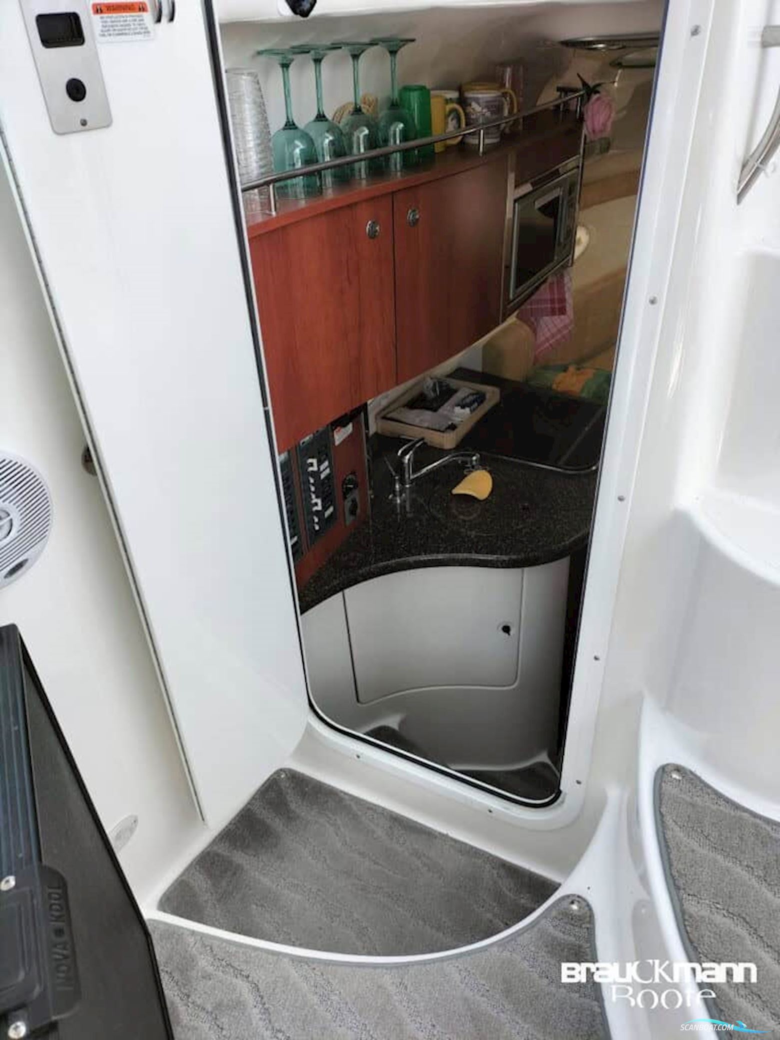 Campion Allante 825i