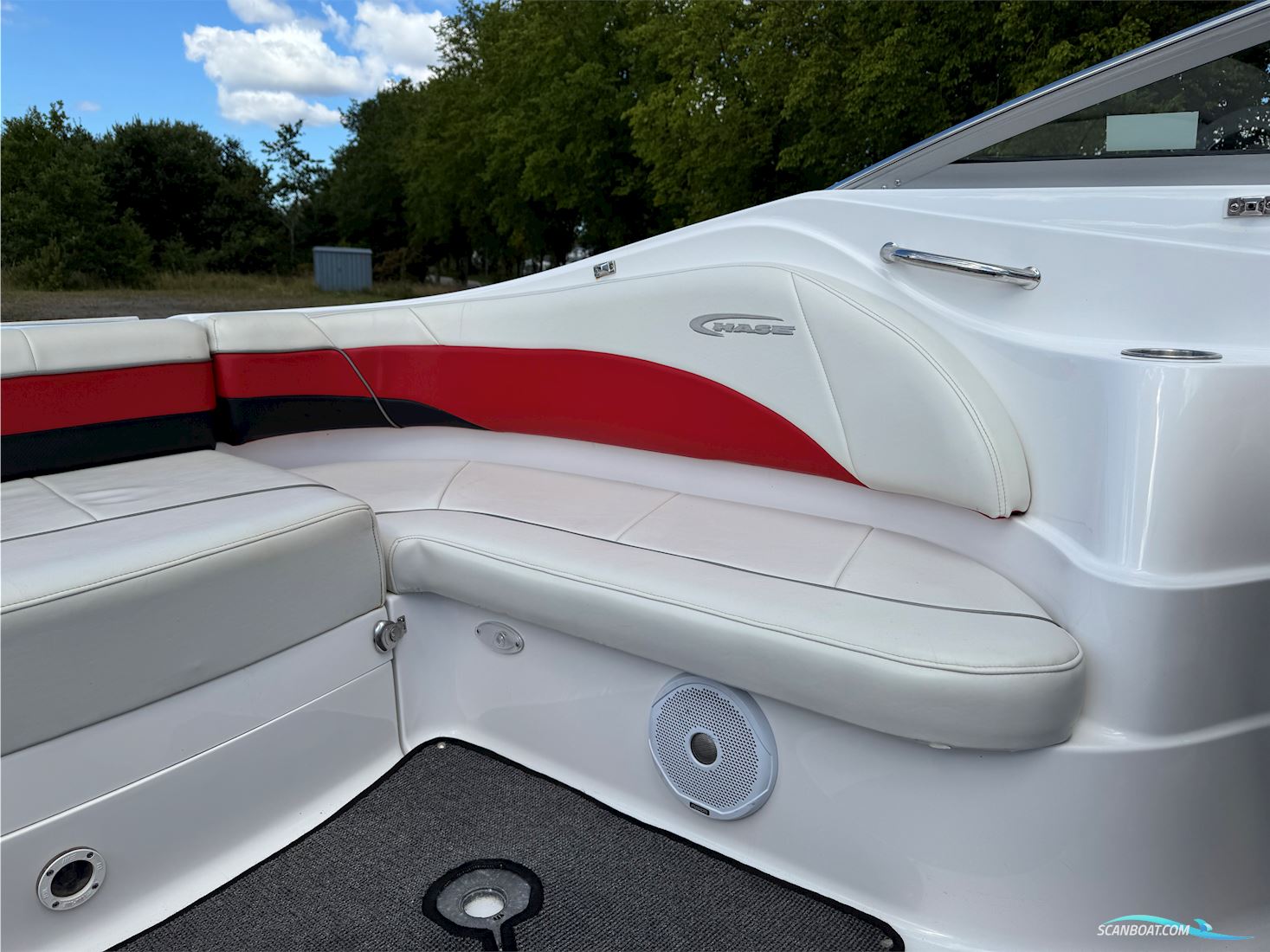 Campion Chase Performance 700