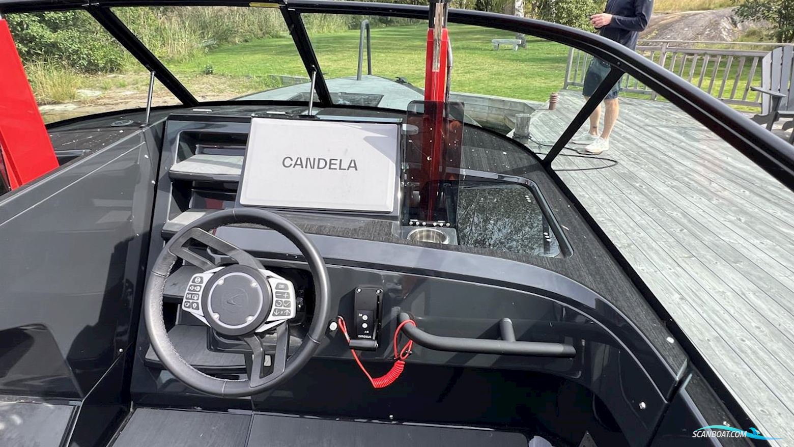 Candela C8