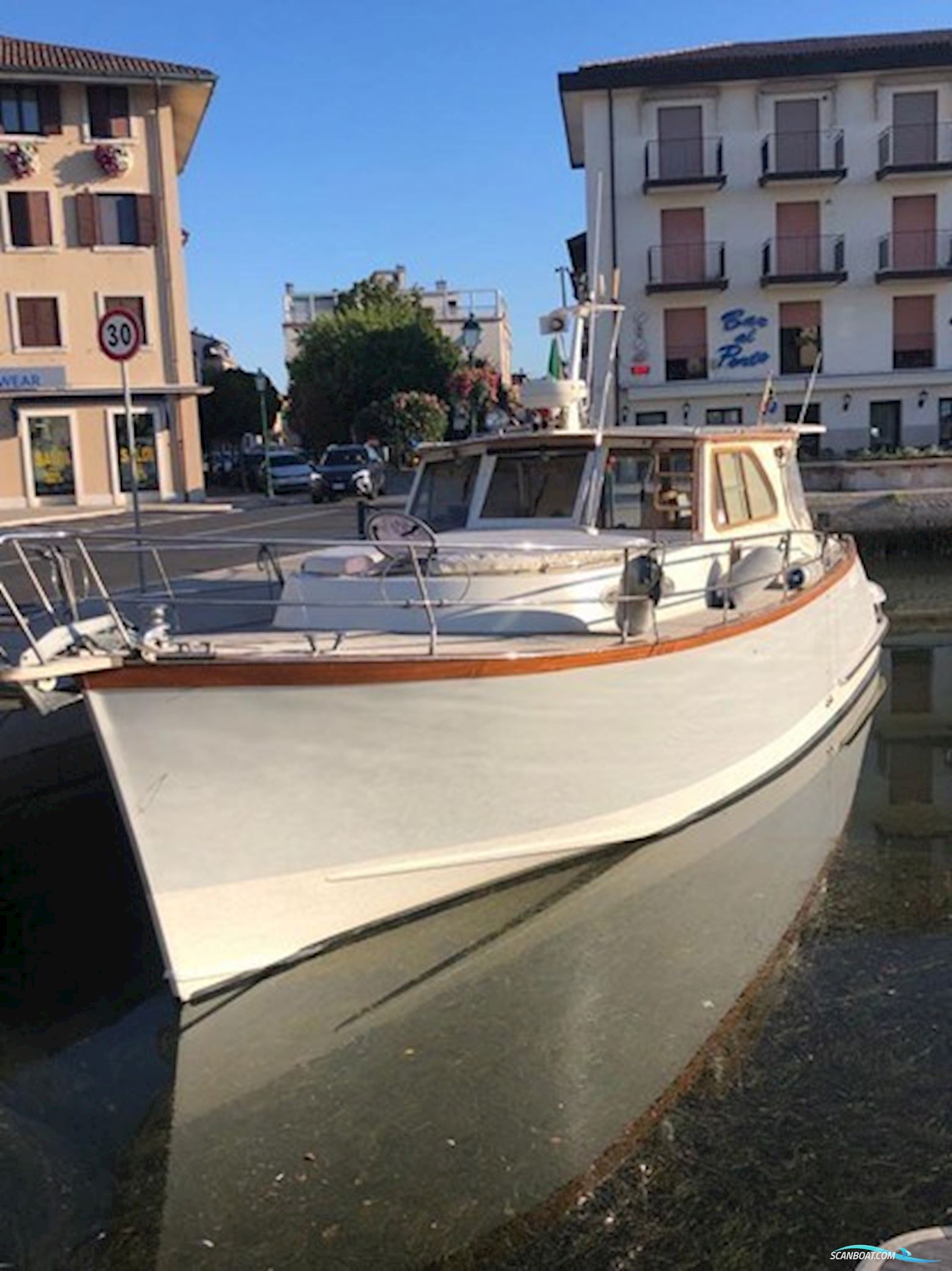 Cantiere Navale Petronio Lobster 44 Motorbåd 2004, med Aifo-Iveco 8361 DRM 40 Iveco 6 Cil motor, Grækenland
