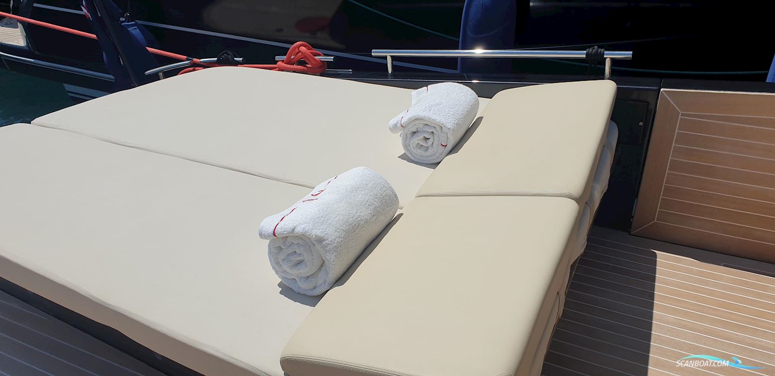 Cantieri Navali del Mediterraneo CONTINENTAL 50