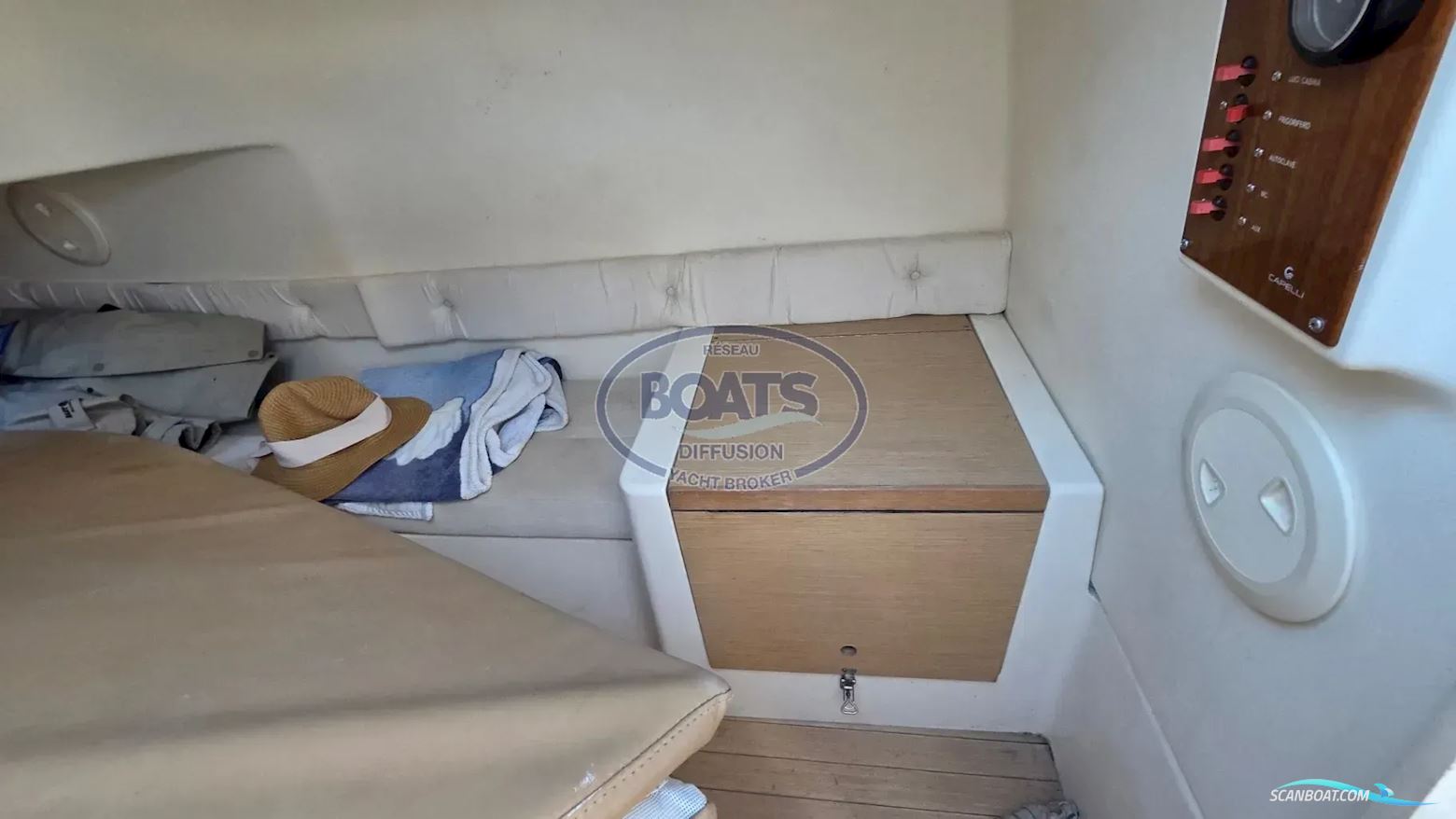 Capelli TEMPEST 900 WA