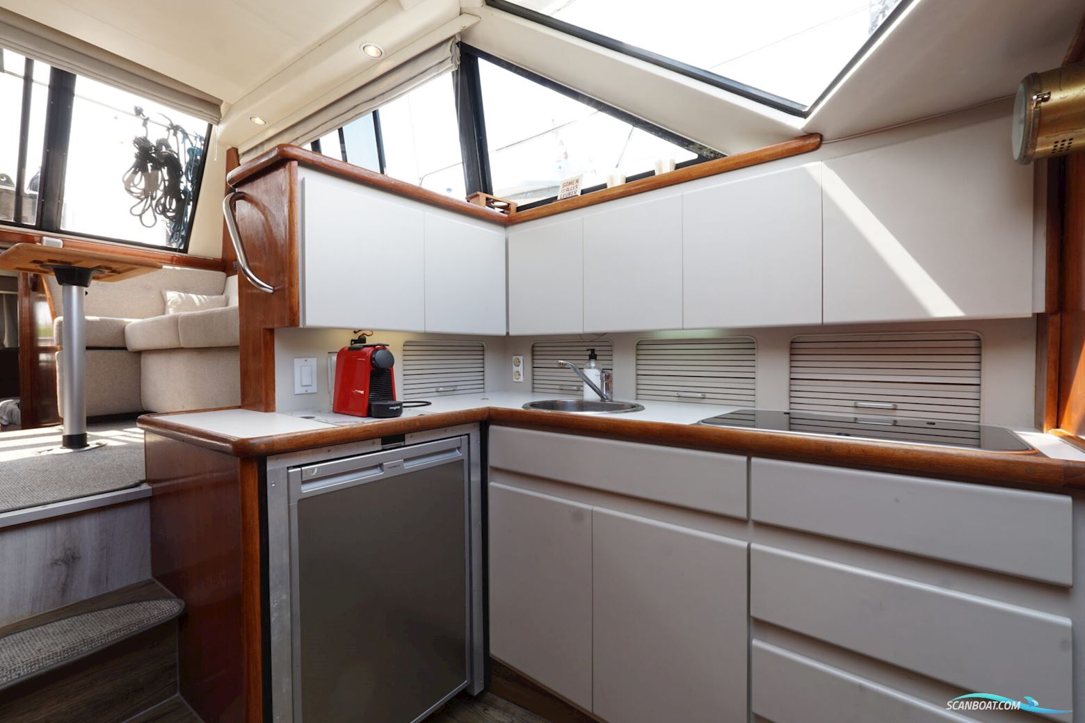 Carver 28 Flybridge