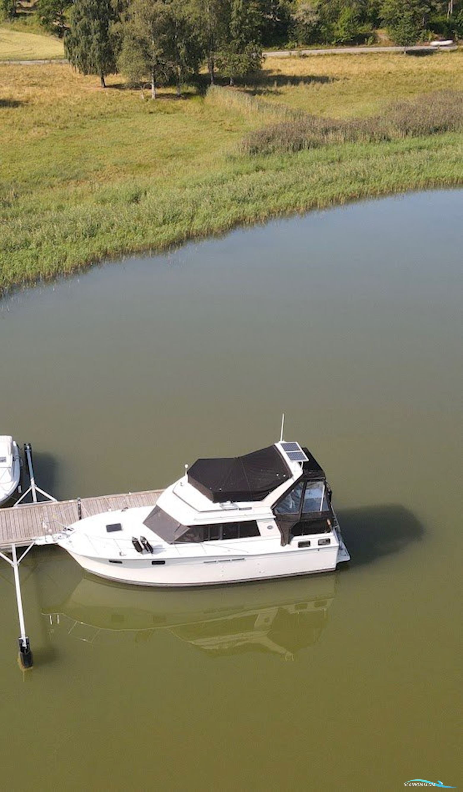 Carver 32