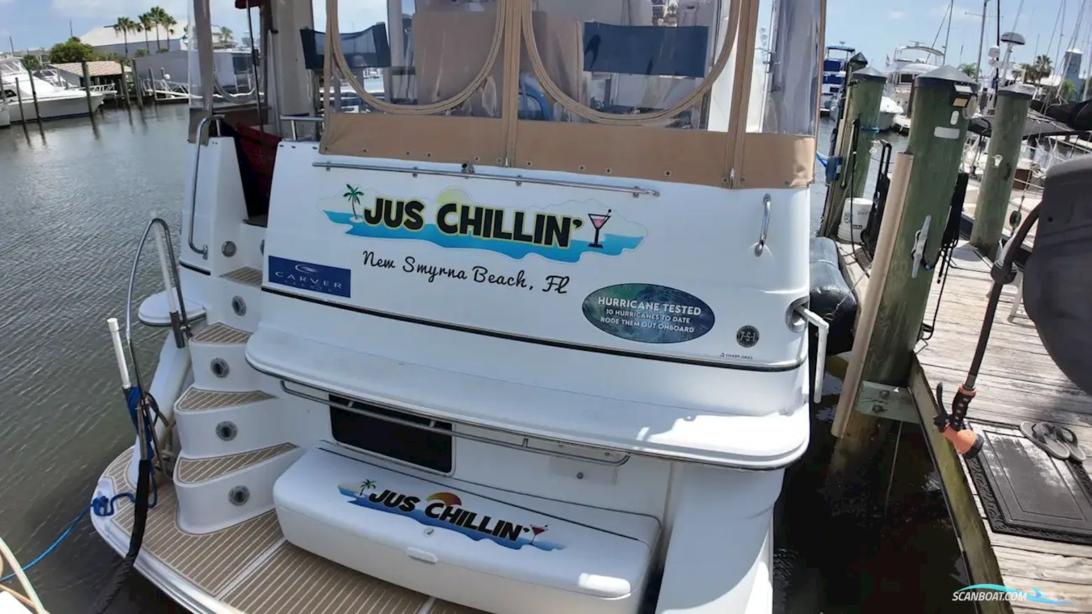 Carver 396 Motor Yacht