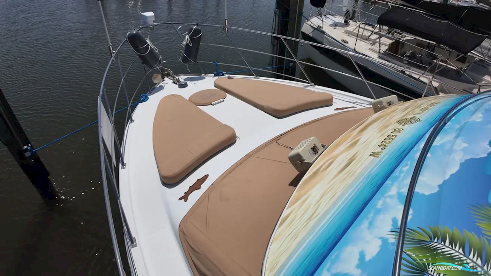 Carver 396 Motor Yacht