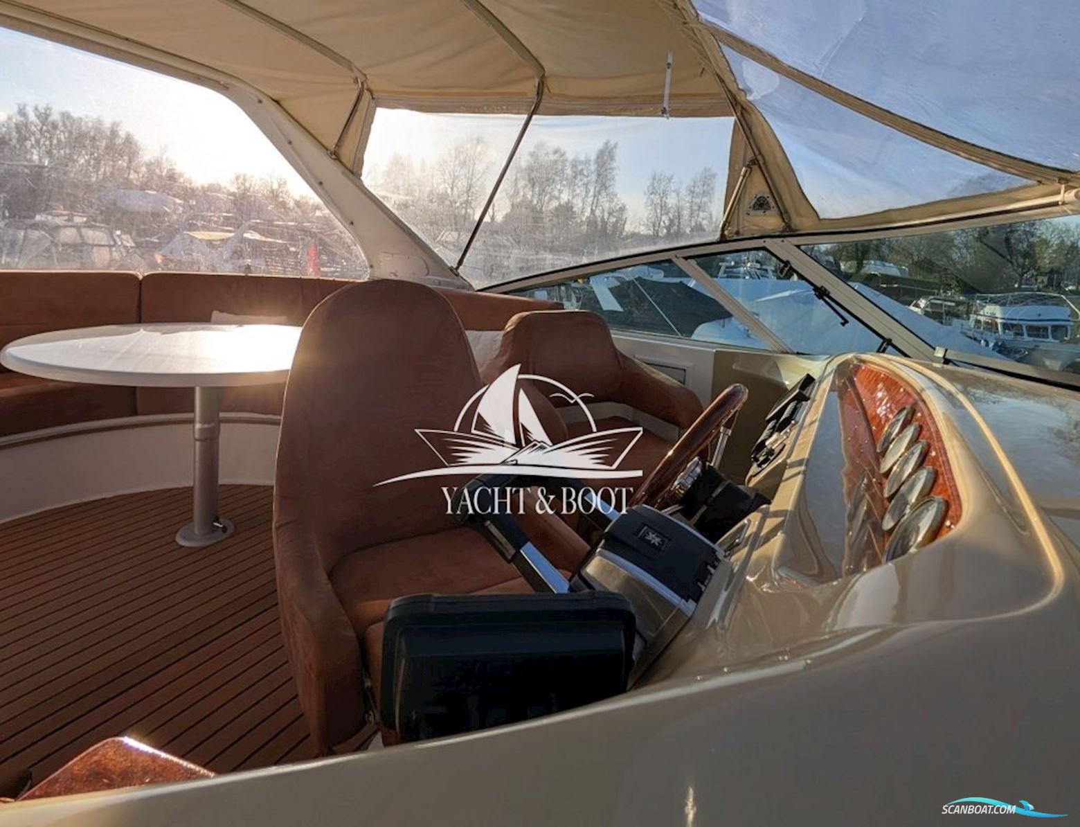 Carver 450 Voyager Pilothouse