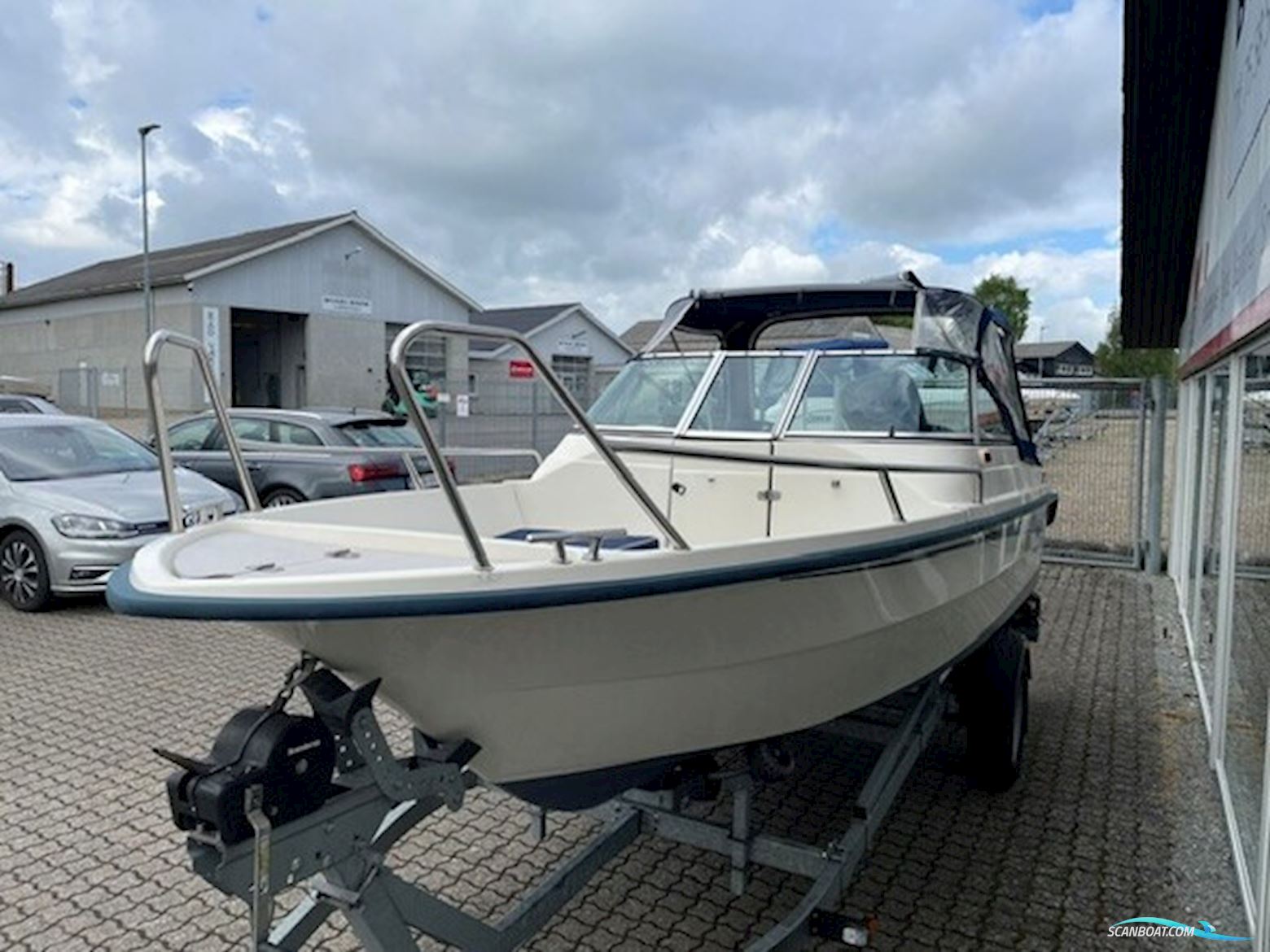 Castello 533 Amazon RR Med 90 hk Mercury-Dfi Optimax Bowrider