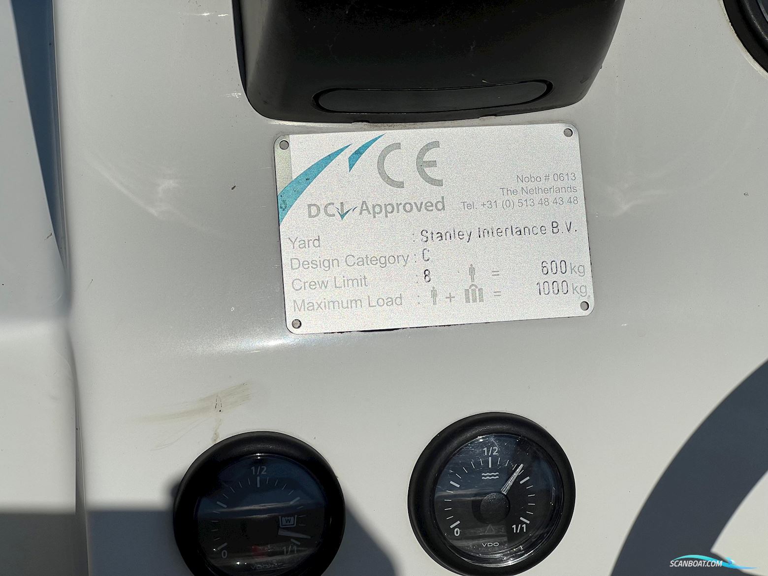 Center Console Blackfish Crossover 900