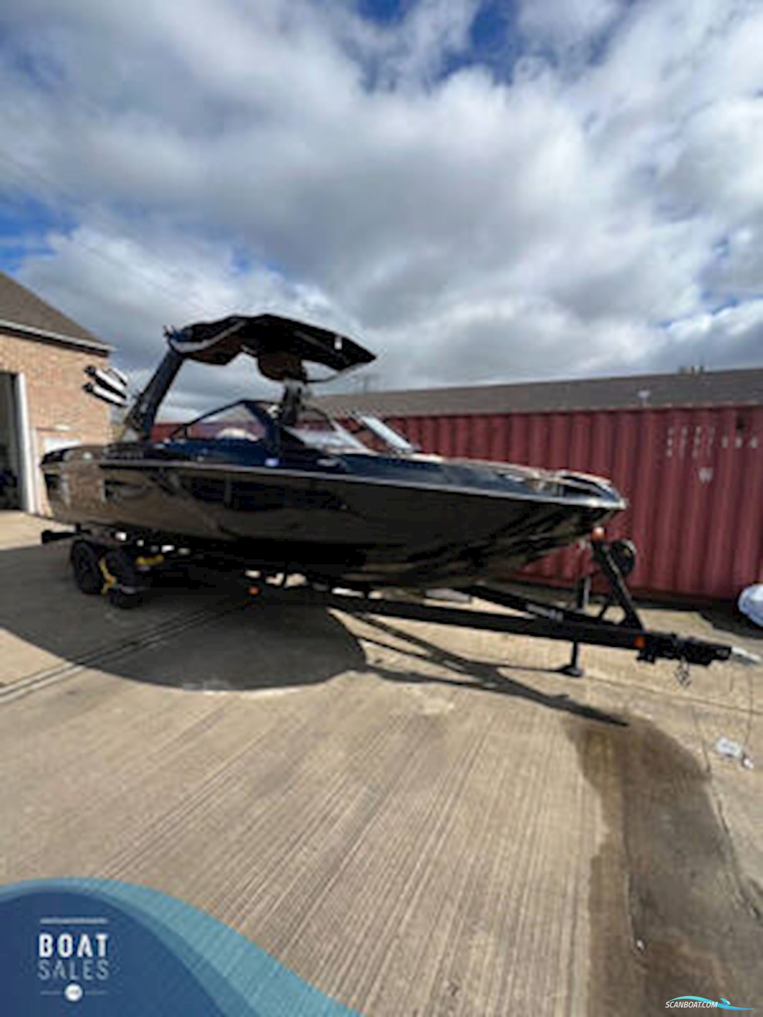 Centurion Ri245 Motorbåd 0, med Pcm ZZ6 motor, England