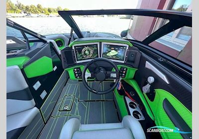 Centurion Ri265 Motorbåd 2023, med GM MARINE 6.2 motor, Østrig