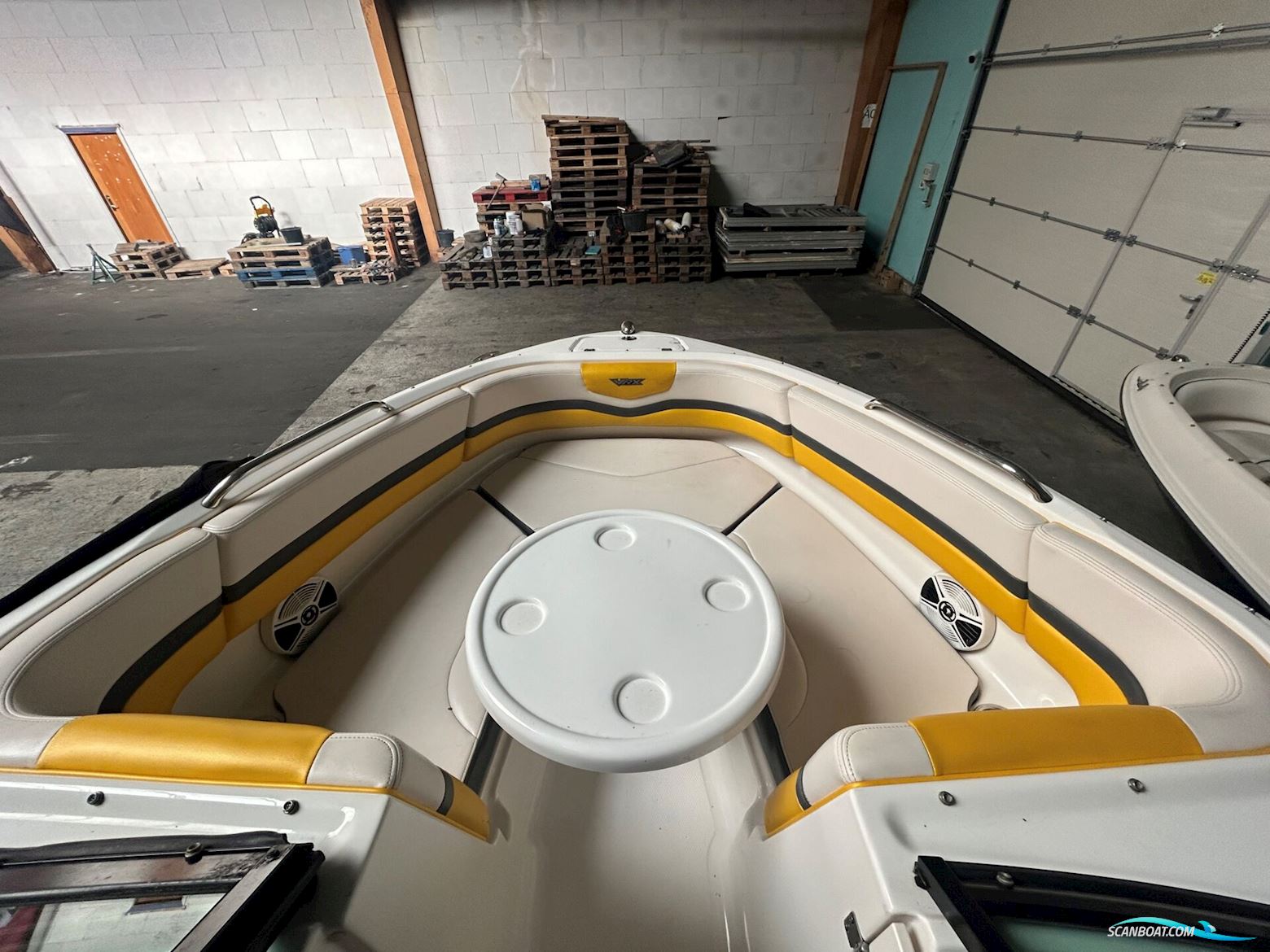 Chaparral 203 Vortex (VRX)