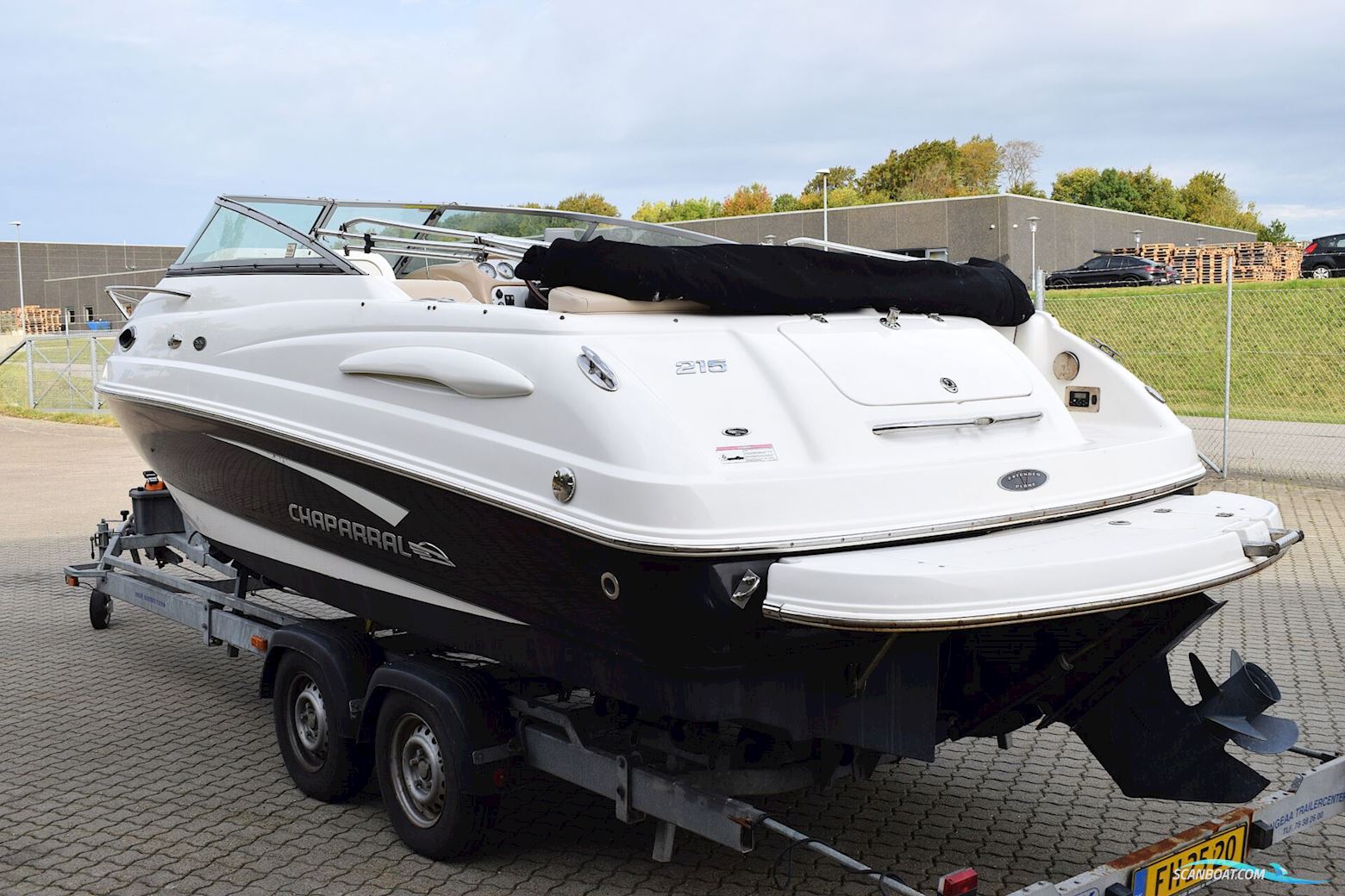 Chaparral 215 Ssi m/ Mercruiser 5,0 Mpi –