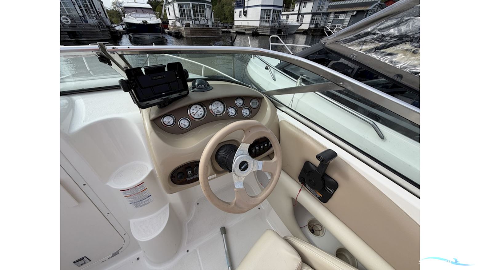 Chaparral 215 Ssi