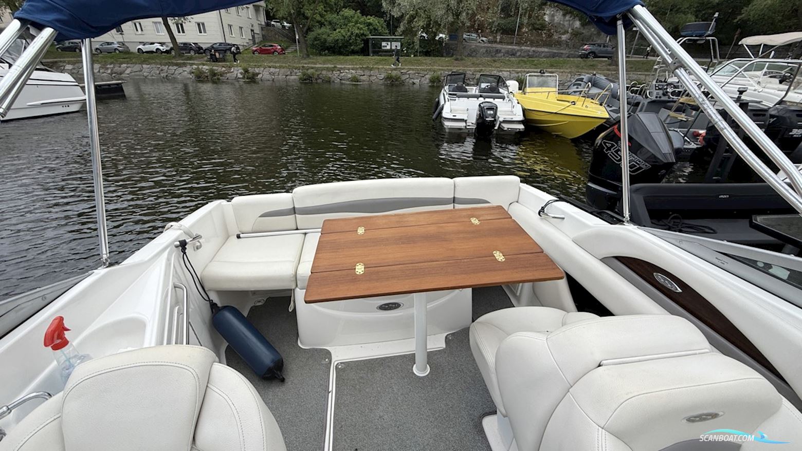 Chaparral 215 Ssi