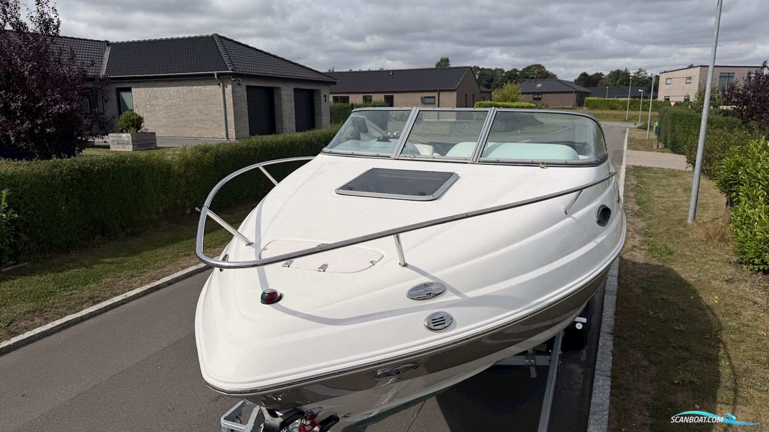 Chaparral 215 SSI