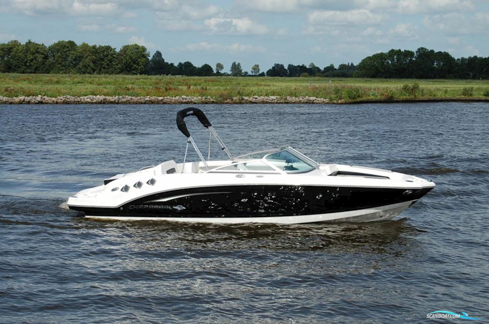 Chaparral 226 Ssi WT Sportboot