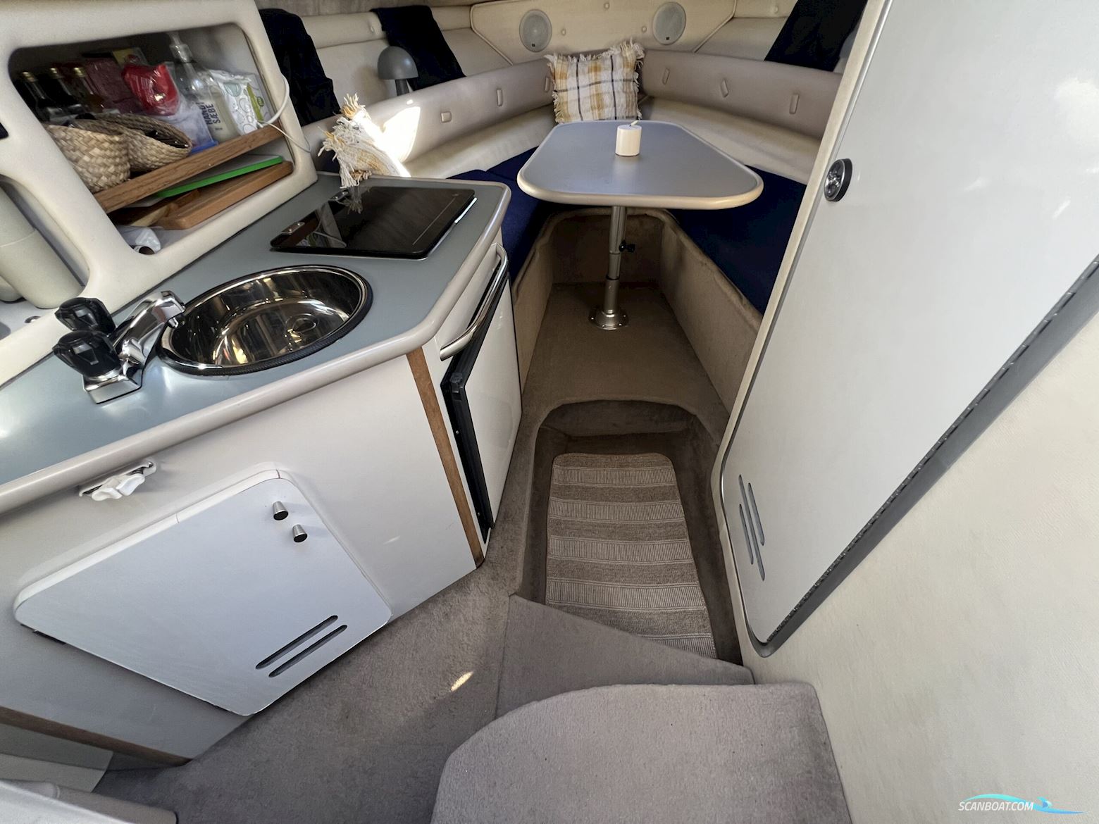 Chaparral 240 Signature