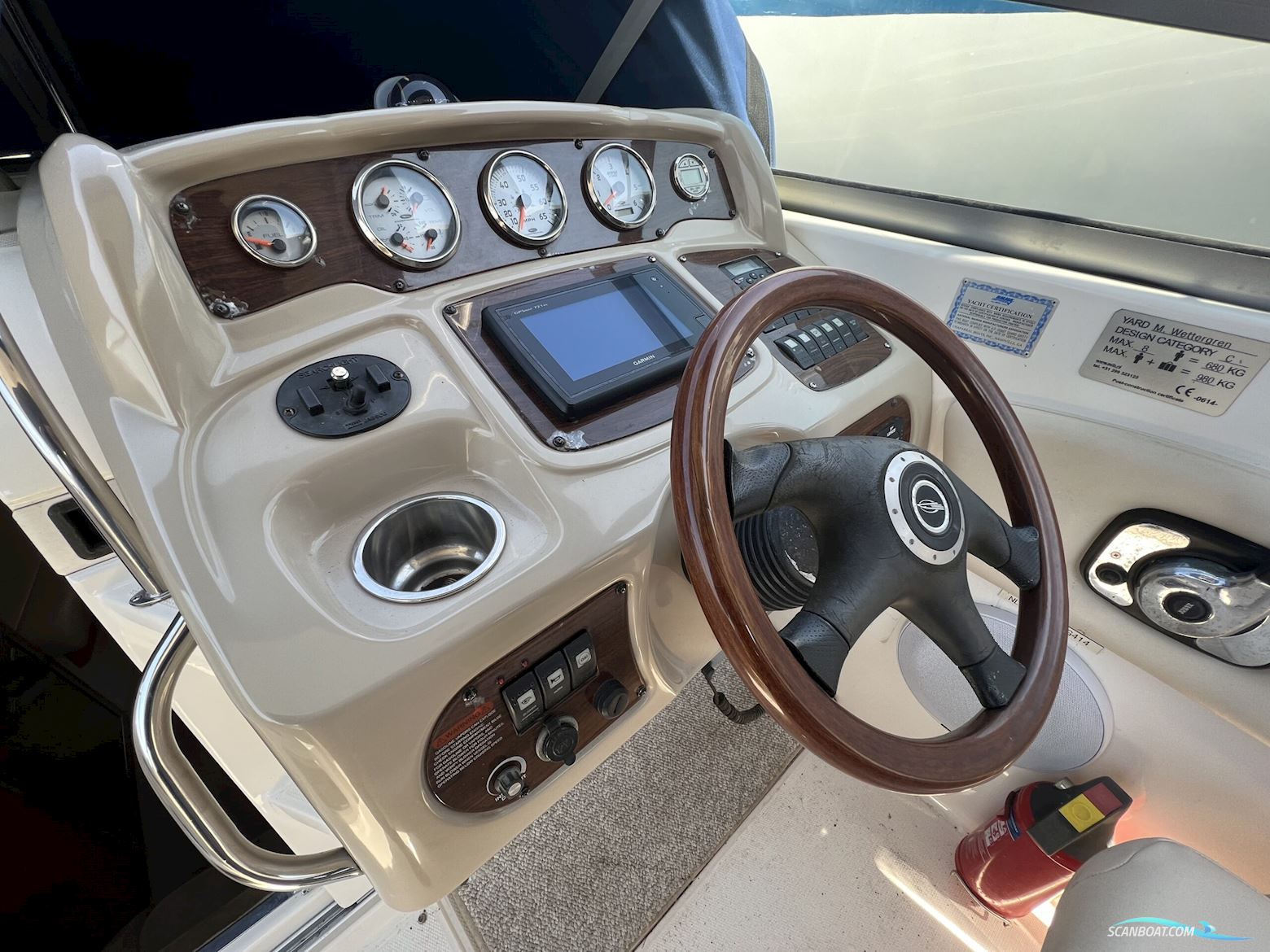 Chaparral 250 Signature