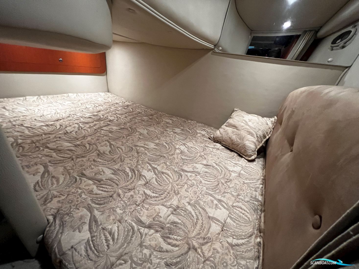 Chaparral 270 Signature