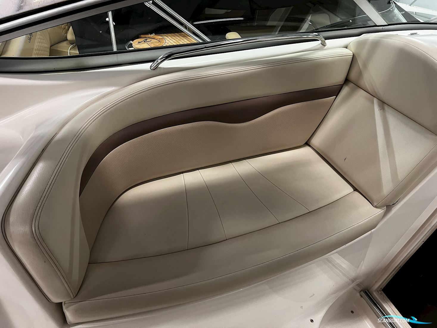 Chaparral 270 Signature