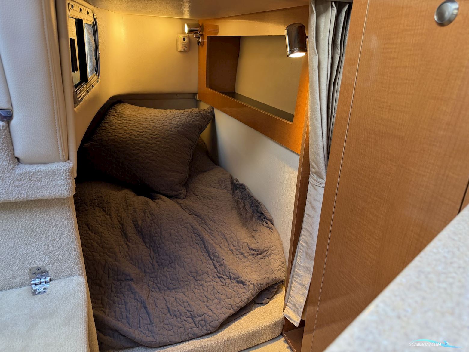Chaparral 270 Signature