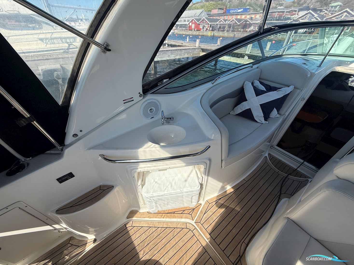 Chaparral 280 Signature