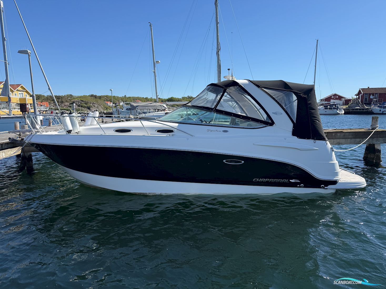 Chaparral 280 Signature