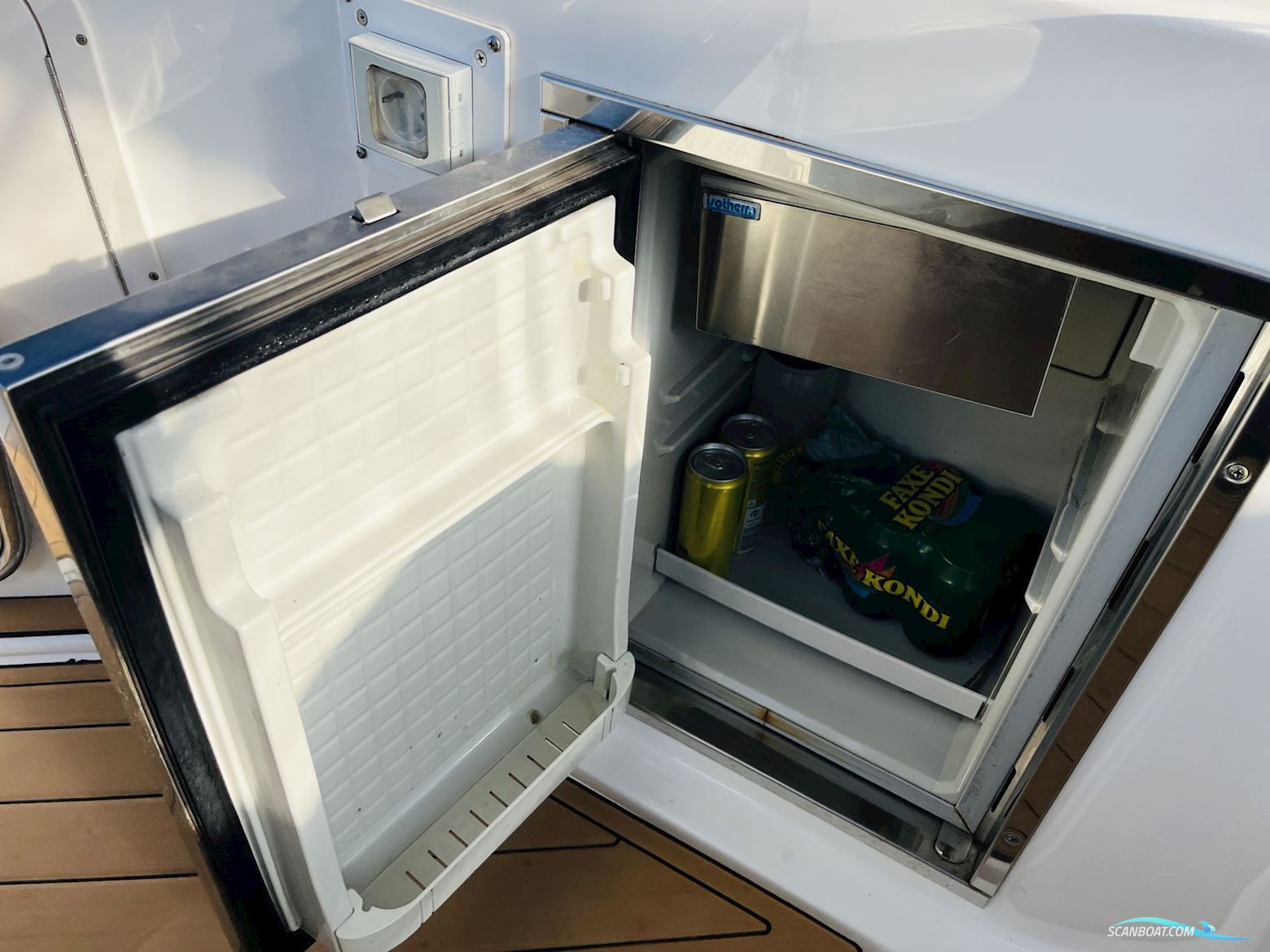 Chaparral 290 Signature