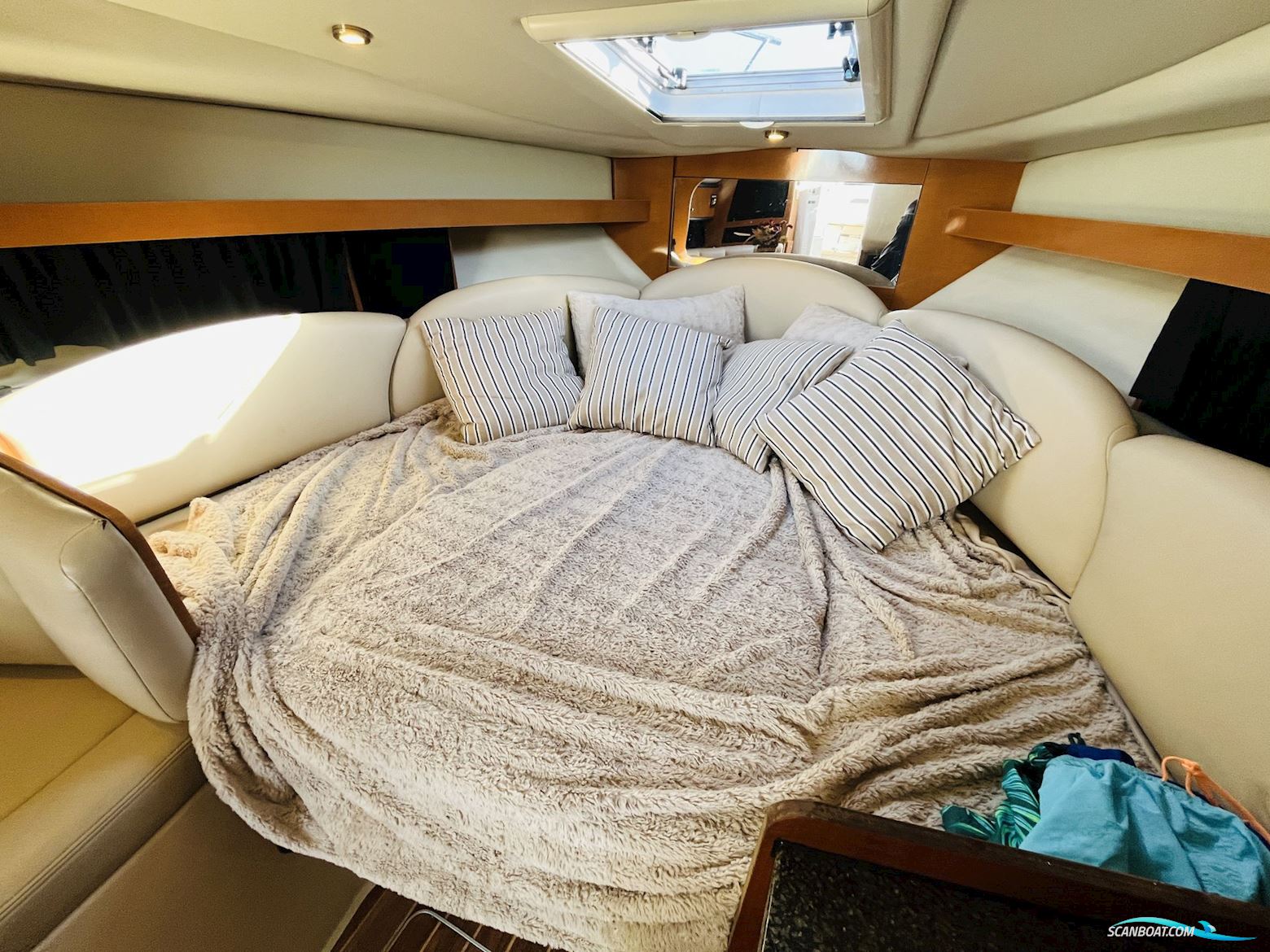 Chaparral 290 Signature