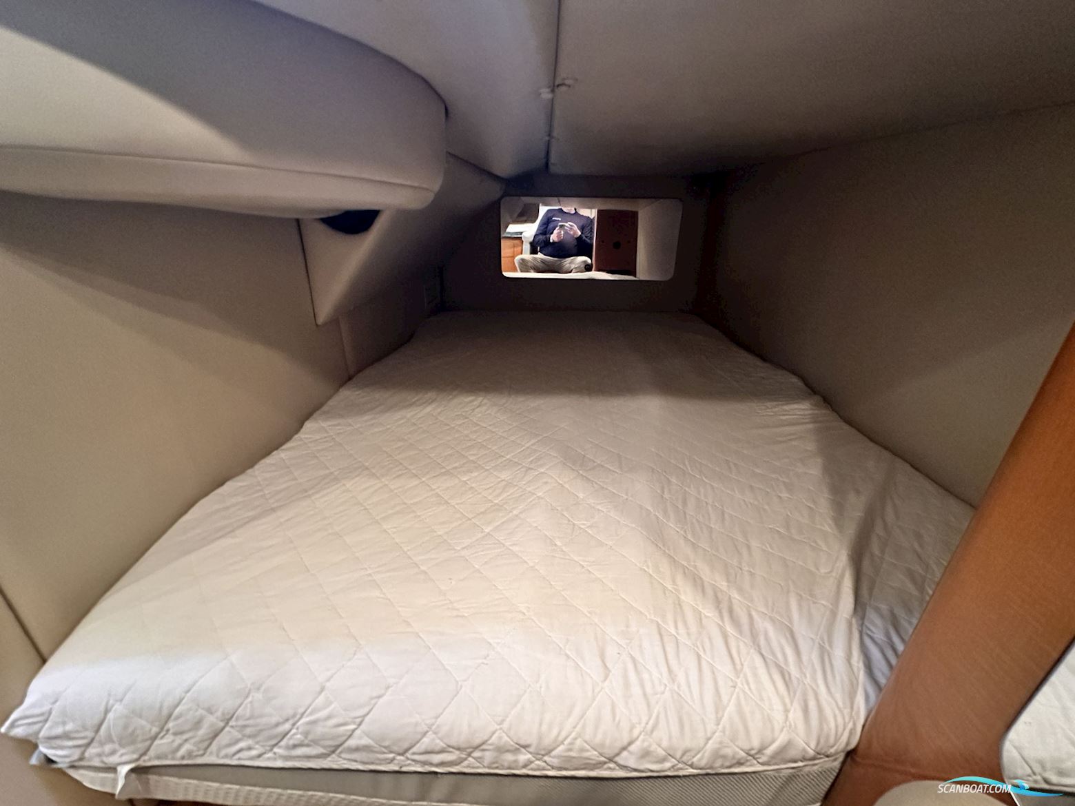 Chaparral 330 Signature