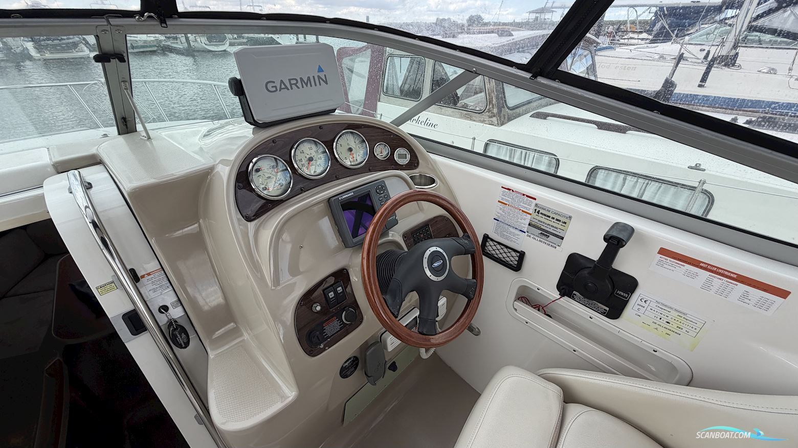Chaparral Signature 260