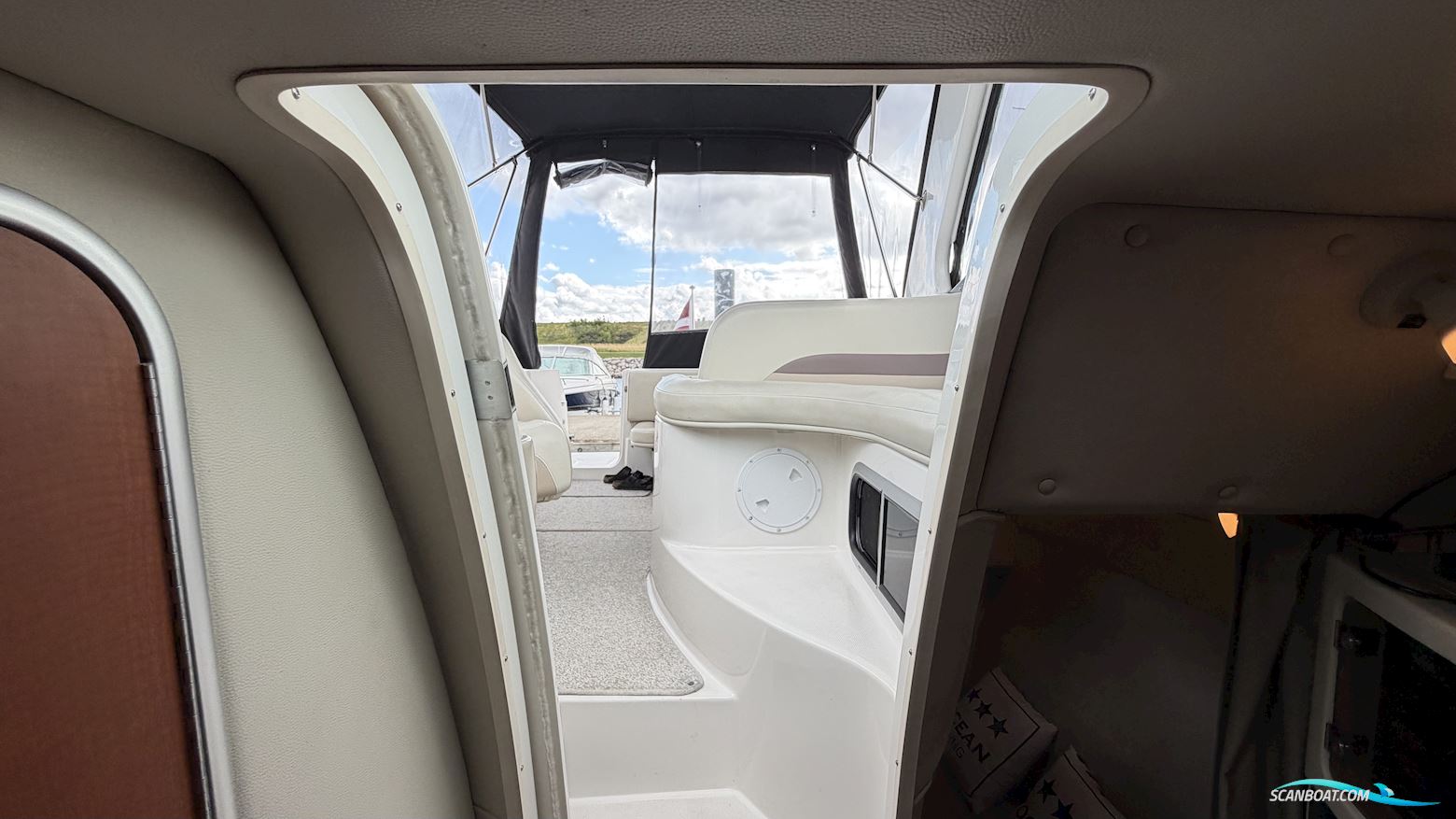 Chaparral Signature 260