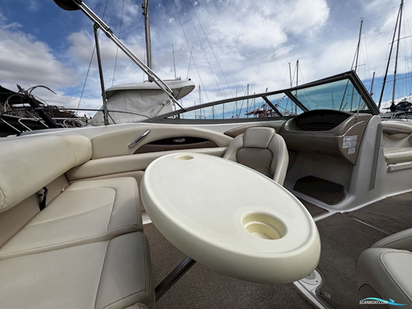 Chaparral SSi 210