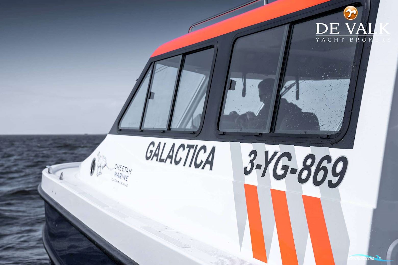 Cheetah catamaran 10.20