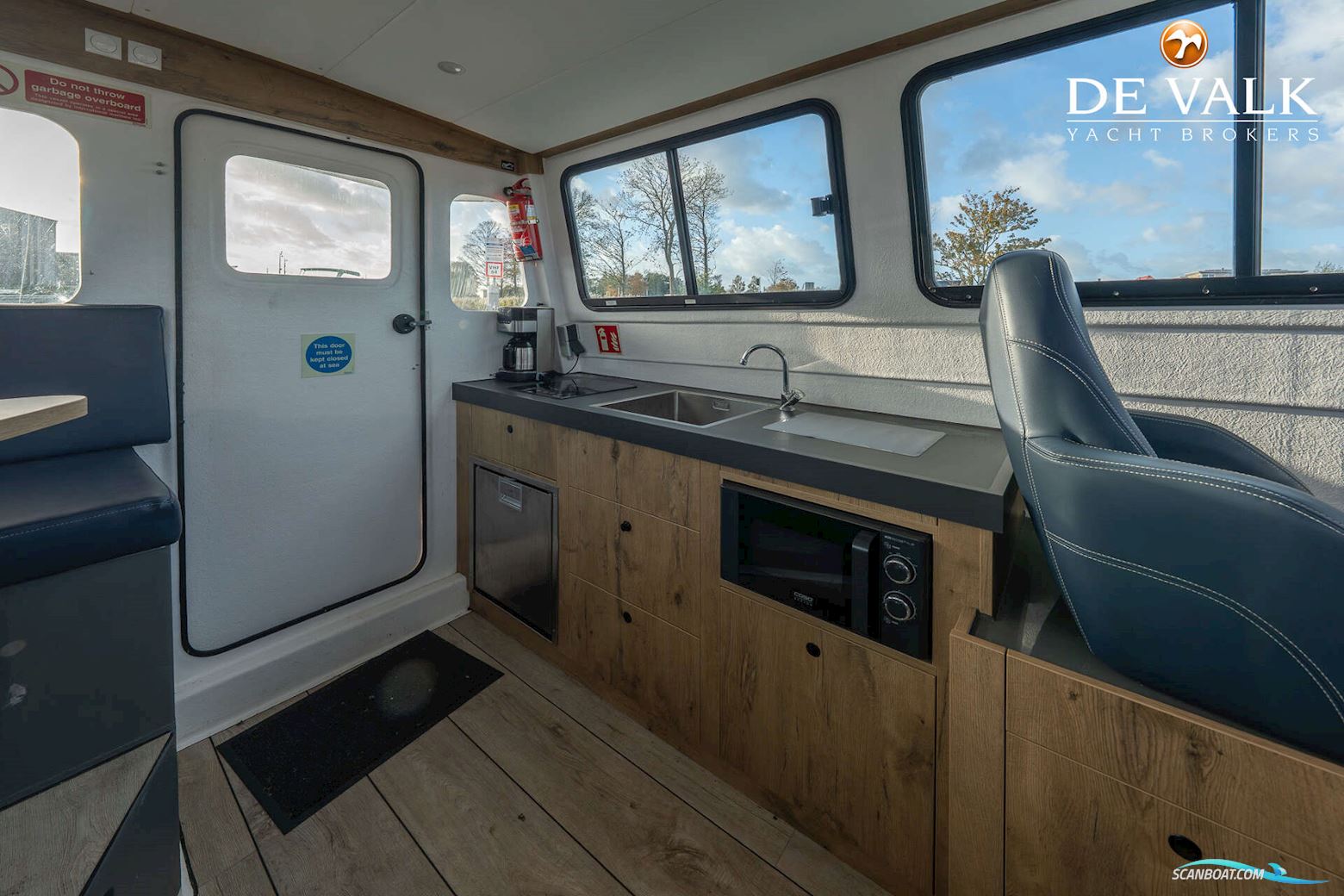 Cheetah catamaran 10.20