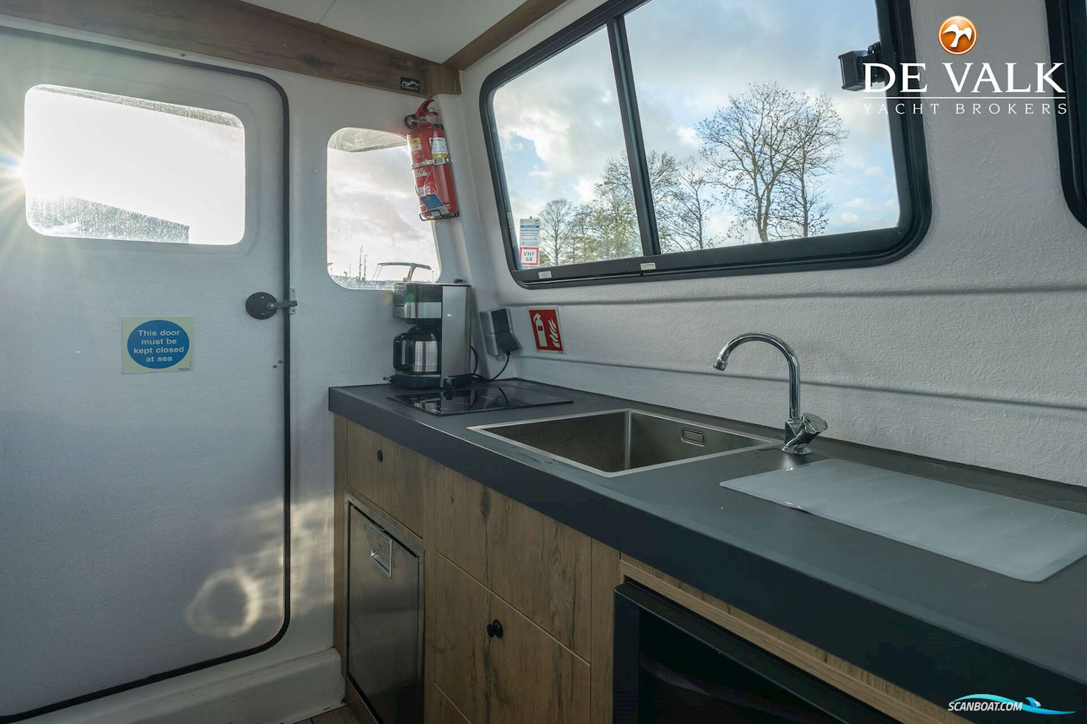 Cheetah catamaran 10.20