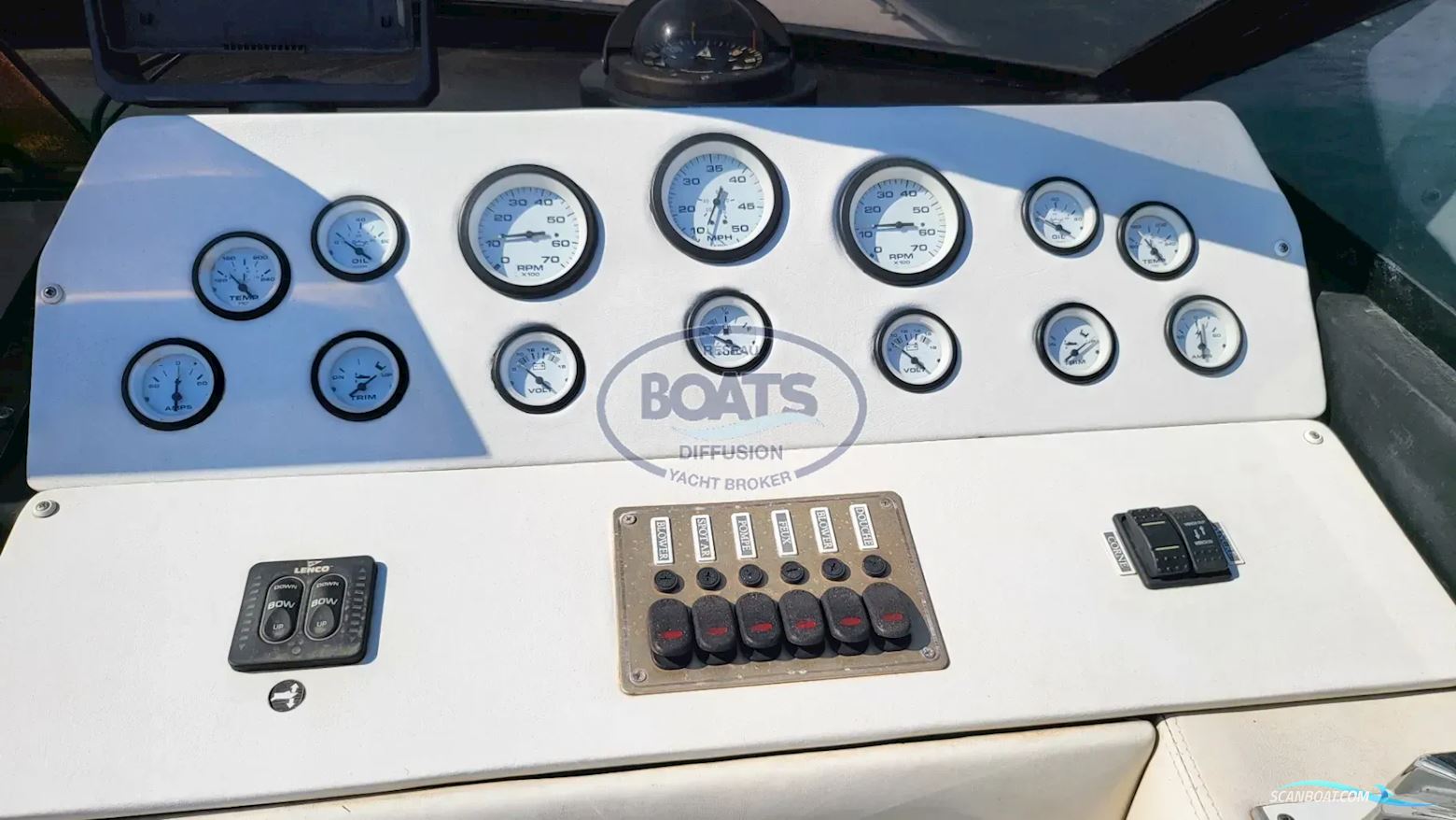 CHRIS CRAFT 260 Stinger