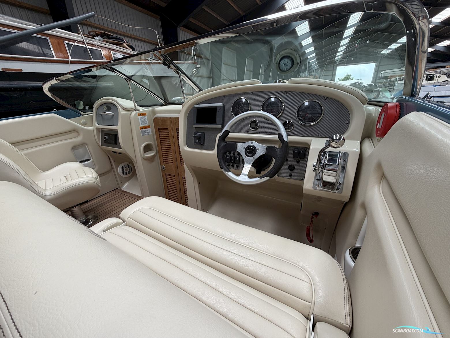 Chris Craft 28 Corsair