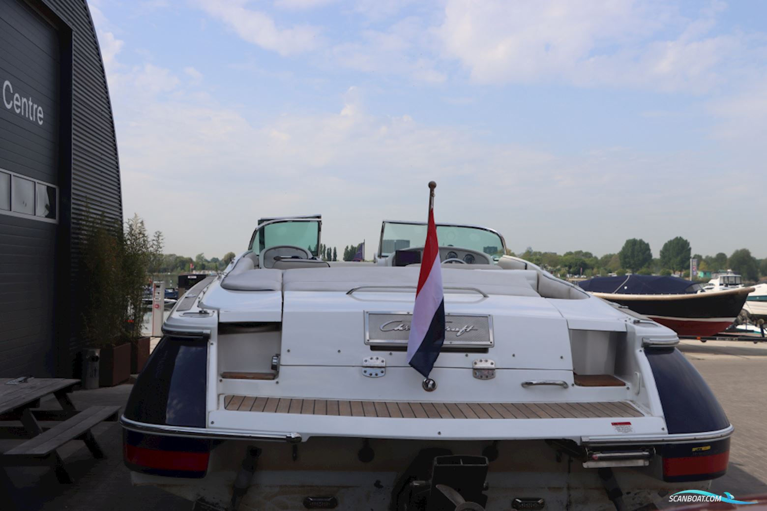 Chris Craft 28 Launch