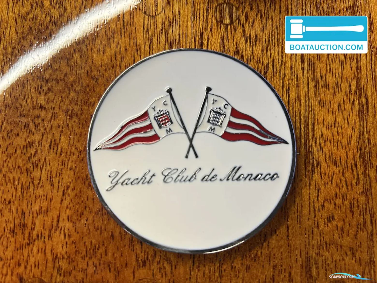 CHRIS CRAFT Capri 19