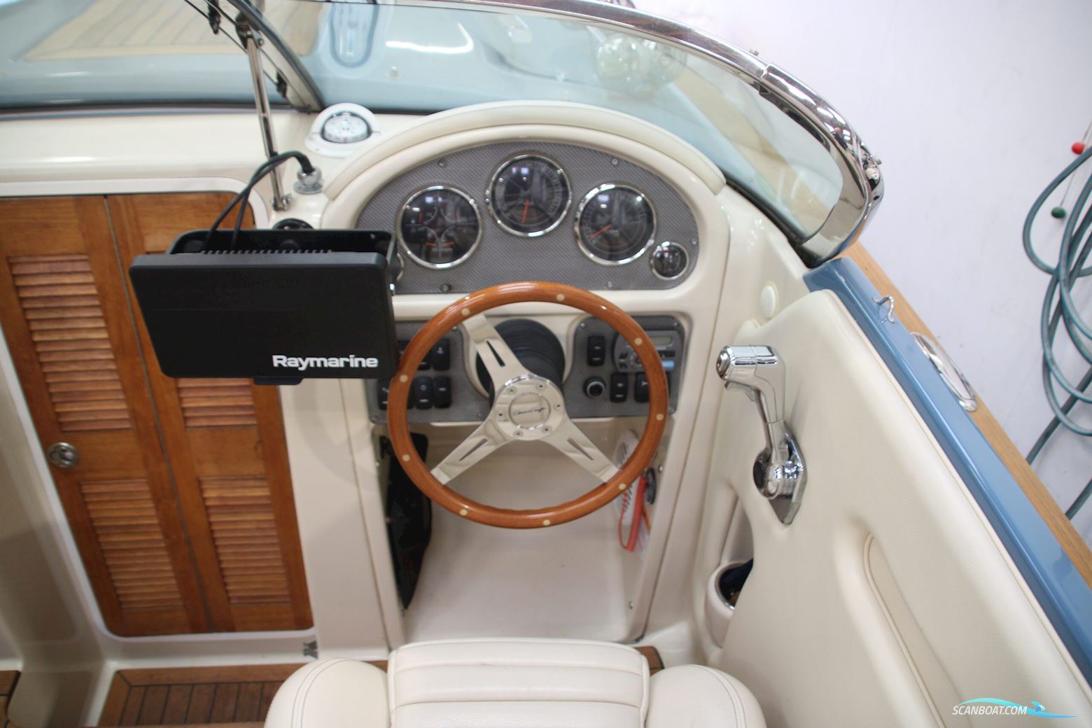 Chris-Craft Corsair 25